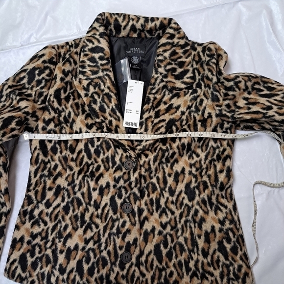URBAN Outfitters Tierrie Leopar blazer - Picture 8 of 11